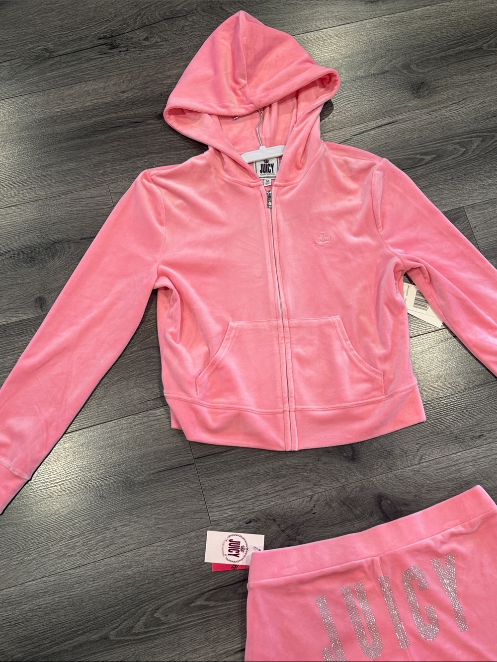 Juicy Couture Pink Velour Hooded Tracksuit Set with Rhinestone Logo - Picture 2 of 12